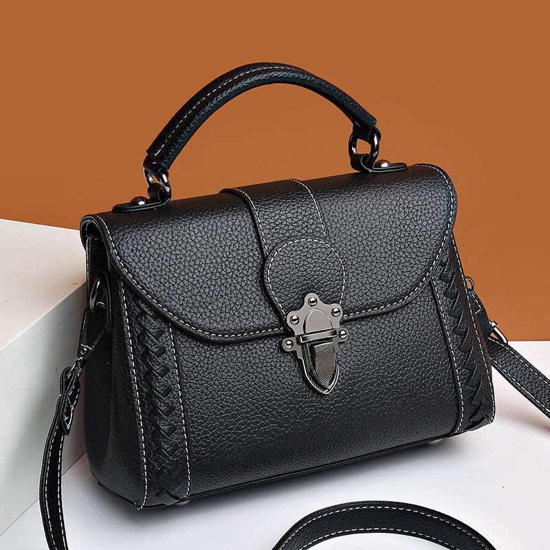 Women's Retro Simple Shoulder Bag