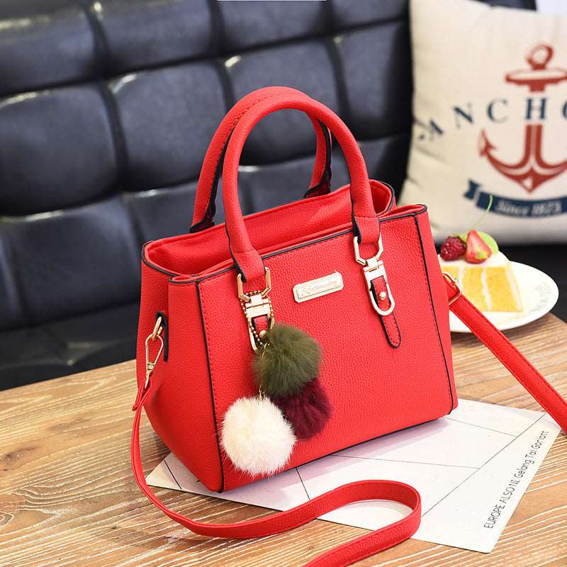 Women's Bulky Leather Shoulder Bag