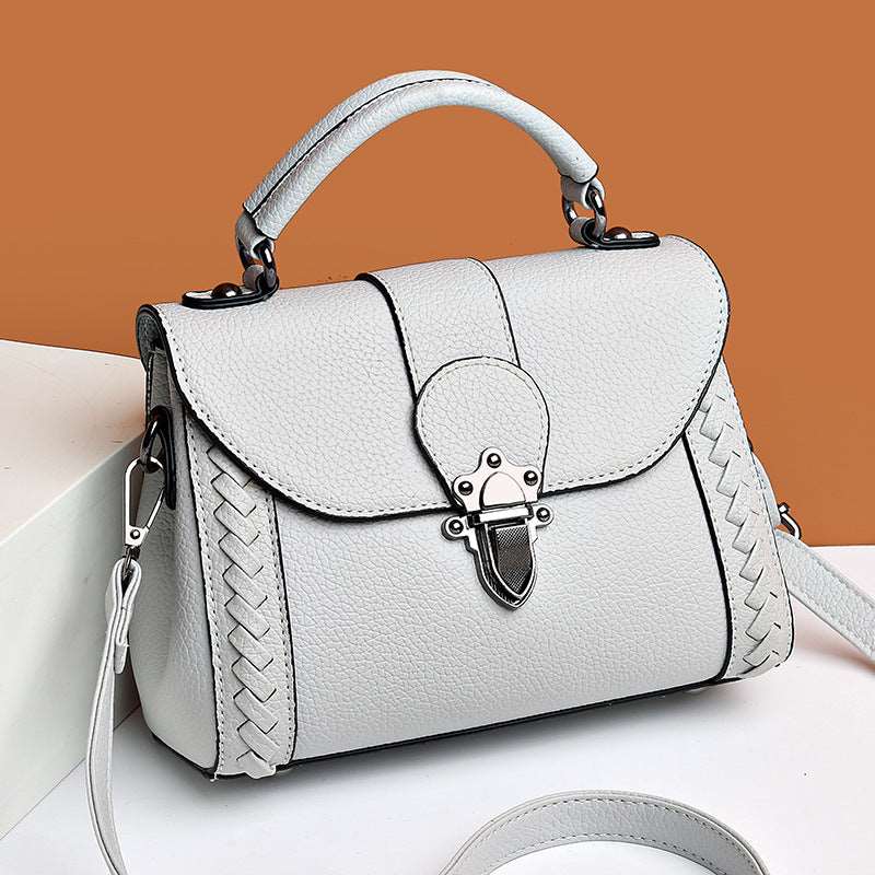 Women's Retro Simple Shoulder Bag