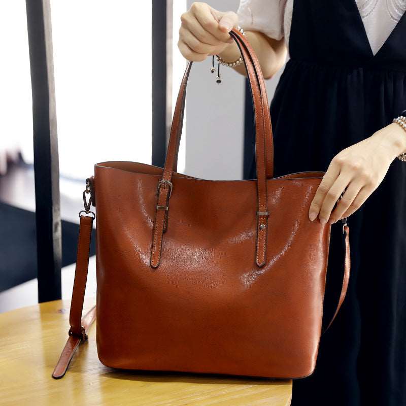 Women's Leather Minimalist Tote Bag